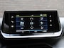 Peugeot e-2008 SUV Allure 50kWh 136PK | 1ste eigenaar | ACCURAPPORT 94% | Achteruitrijcamera | AppleCarplay/Android Auto | Armsteun | Keyless | Cruise Control | Climate Control | Isofix | Parkeersensoren | Privacy Glass |