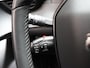 Peugeot e-2008 SUV Allure 50kWh 136PK | 1ste eigenaar | ACCURAPPORT 94% | Achteruitrijcamera | AppleCarplay/Android Auto | Armsteun | Keyless | Cruise Control | Climate Control | Isofix | Parkeersensoren | Privacy Glass |