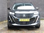 Peugeot e-2008 SUV Allure 50kWh 136PK | 1ste eigenaar | ACCURAPPORT 94% | Achteruitrijcamera | AppleCarplay/Android Auto | Armsteun | Keyless | Cruise Control | Climate Control | Isofix | Parkeersensoren | Privacy Glass |