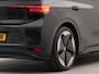 Volkswagen ID.3 First Max 58 kWh met panorama dak | SoH 90,1% |  Panorama dak |Apple Carplay | Navigatie | Achteruitrij camera | Electr.bedienb voorstoelen | Voorstoelen verwarmd Parkeersensoren voor en achter | Wifi | Spraakbediening |
