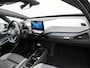 Volkswagen ID.3 First Max 58 kWh met panorama dak | SoH 90,1% |  Panorama dak |Apple Carplay | Navigatie | Achteruitrij camera | Electr.bedienb voorstoelen | Voorstoelen verwarmd Parkeersensoren voor en achter | Wifi | Spraakbediening |