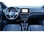 Volkswagen T-Cross 1.5 TSI 150pk DSG R-Line | Trekhaak | Achteruitrijcamera | Keyless |