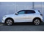Volkswagen T-Cross 1.5 TSI 150pk DSG R-Line | Trekhaak | Achteruitrijcamera | Keyless |