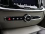 Volvo V60 B3 AUT(7) ESSENTIAL EDITION STANDKACHEL LEDER GOOGLE MAPS 18INCH