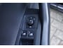 Volkswagen Polo 1.0 TSI 95pk Comfortline | Navigatiesysteem | Parkeersensoren V+A | All season banden |