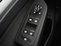 Volkswagen Golf 1.0 eTSI Life Business | Stoelverwarming | Trekhaak | Camera | Adaptive cruise | Carplay | Sfeerverlichting | Memory | Side Assist | Climate control | Full LED