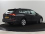 Volkswagen Golf 1.0 eTSI Life Business | Stoelverwarming | Trekhaak | Camera | Adaptive cruise | Carplay | Sfeerverlichting | Memory | Side Assist | Climate control | Full LED