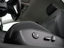 Volkswagen Golf 1.0 eTSI Life Business | Stoelverwarming | Trekhaak | Camera | Adaptive cruise | Carplay | Sfeerverlichting | Memory | Side Assist | Climate control | Full LED