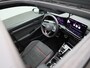 Volkswagen Golf 2.0 TSI GTI Clubsport 301 PK| Panoramadak | 19 Inch Velgen | LED Matrix | 3D Ledachterlichten | Black Style | Head-Up-Display | Achteruitrijcamera | Navigatie