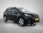 Peugeot 2008 1.2 GT-Line 110PK AUTOMAAT | Achteruitrijcamera | Armsteun | Bluetooth | Navigatie | Climate Control | Cruise Control | LED | 17" Lichtmetalen Velgen | Isofix | Privacy Glass |