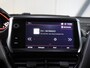 Peugeot 2008 1.2 GT-Line 110PK AUTOMAAT | Achteruitrijcamera | Armsteun | Bluetooth | Navigatie | Climate Control | Cruise Control | LED | 17" Lichtmetalen Velgen | Isofix | Privacy Glass |
