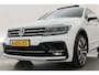 Volkswagen Tiguan 2.0 TSI 4Motion R-Line DSG 220pk! | Pano | 360cam | Elek. Trekhaak | Adapt. Cruise | Stoelverw. | 20'' | Digi. Dashboard