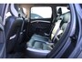 Volvo V70 2.5T Momentum | Verw. Voorstoelen | Verw. Achterbank | Trekhaak | Cruise control | Extra getint glas |