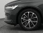 Volvo V60 2.0 B3 Momentum Advantage | CAMERA | LEDER