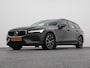 Volvo V60 2.0 B3 Momentum Advantage | CAMERA | LEDER