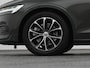Volvo V60 2.0 B3 Momentum Advantage | CAMERA | LEDER