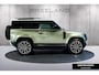 Land Rover Defender 90 P300 | 5-Pers | Luchtvering | Cold Climate Pack | Clearview