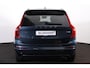 Volvo XC90 T8 Recharge AWD Ultra Dark - Panorama/schuifdak - IntelliSafe Assist & Surround - 360º Camera - Bowers & Wilkins audio - Adaptieve LED koplampen - Verwarmde voorstoelen, stuur & achterbank - Parkeersensoren voor & achter - Elektr. bedienb. voorstoelen met geheugen - Geventileerde voorstoelen - Head up display - Draadloze tel. lader - Extra getint glas - Elektr. inklapbare trekhaak - 22' LMV