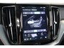 Volvo XC60 T6 350PK Ultra Dark | 360° | Trekhaak | Head-up | Adap Cruise | HK Audio | Memory | 20''