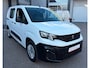 Peugeot Partner 1.2 PureTech Premium Airco Navi Cruise Trekhaak Pdc 3-Zits Bpm vrij Elec.pakket