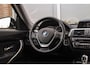 BMW 3-Serie Gran Turismo 320i Executive | NL auto | Panoramadak | Sportstoelen | Xenon | Sportstuur | Cruise control | Navi | Bluetooth | Climate control | 19 inch | PDC
