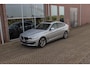 BMW 3-Serie Gran Turismo 320i Executive | NL auto | Panoramadak | Sportstoelen | Xenon | Sportstuur | Cruise control | Navi | Bluetooth | Climate control | 19 inch | PDC