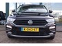 Volkswagen T-Roc 1.5 TSI Style 150PK AUTOMAAT | Cruise control adaptief | Hill hold functie | Navigatiesysteem