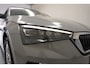Skoda Scala 1.0 TSI 110 pk Sport Edition Aut. [ Panorama LED Stoelverwarming Camera Navi Apple / Android ]