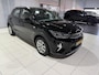 Kia Stonic 1.0 T-GDi MHEV DynamicLine Apple Carplay/Android Auto, Navigatie, Camera.