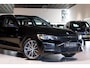 BMW 3-Serie Touring 330e Advanced Keyless|Assistentiepakket|Sportstoelen|HUD|18"|Live Cockpit Pro|Hifi|Leder|LED