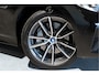 BMW 3-Serie Touring 330e Advanced Keyless|Assistentiepakket|Sportstoelen|HUD|18"|Live Cockpit Pro|Hifi|Leder|LED