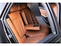 BMW 3-Serie Touring 330e Advanced Keyless|Assistentiepakket|Sportstoelen|HUD|18"|Live Cockpit Pro|Hifi|Leder|LED
