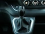 Renault Trafic 2.0 dCi 170 T29 L2H1 DC Luxe - AUTOMAAT - Allseasons - Trekhaak - Achterdeur met ruiten - Sidebars - Stoelverwarming