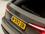 Audi A4 Avant 2.0 TFSI quattro S-Line Sport 252Pk Automaat (PANORAMADAK, SCHAALSTOELEN, NAPPA LEDER, APPLE CARPLAY, ELEKTRISCHE SPORTSTOELEN, MASSAGE, GETINT GLAS, KEYLESS, PLAT SPORTSTUUR, NIEUWSTAAT)