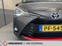 Toyota Yaris 1.0 VVT-i Design Red