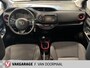 Toyota Yaris 1.0 VVT-i Design Red