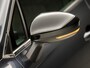 Renault Clio 1.6 E-Tech Hybrid 140 Initiale Paris 140Pk Automaat (APPLE CARPLAY, GROOT NAVI, CAMERA, LEDER, BOSE AUDIO, GETINT GLAS, STOELVERWARMING, ZWART HEMEL, KEYLESS, NIEUWSTAAT)