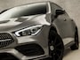 Mercedes-Benz CLA 250 e AMG Sport 218Pk Automaat (APPLE CARPLAY, SFEERVERLICHTING, BURMESTER, GETINT GLAS, CAMERA, LEDER/ALCANTARA, STOELVERWARMING, WIDESCREEN, NIEUWSTAAT)