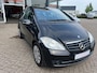 Mercedes-Benz A-klasse 160 BlueEFFICIENCY Business Class , Let op vernellingsbak licht hoorbaar