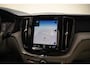 Volvo XC60 2.0 B5 250pk Inscription Aut. [ Panorama Leder Stoelverwarming Trekhaak ]
