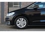 Volkswagen Touran 1.5 TSI Highline Business R 7p | Pano- dak | Adaptive-Cruise | Camera | Trekhaak 1500kg | Stoelverwarming |