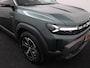Dacia Duster 1.8 hybrid 155 limited edition / STOEL-, STUUR- & VOORRUITVERWARMING / BLINDSPOT WARNING / PARKEERSENSOREN + AROUND VIEW CAMERA / NAVIGATIE incl. APPLE & ANDROID CARPLAY /