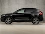Volvo XC40 1.5 T4 Recharge R-Design 211Pk Automaat (PANORAMADAK, BLACKPACK, APPLE CARPLAY, 360 CAMERA, TREKHAAK, LEDER/ALCANTARA, HARMAN/KARDON, GETINT GLAS, ZWART HEMEL, NIEUWSTAAT)