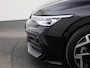 Volkswagen Golf 1.5e TSI 150PK R-Line DSG · Navigatie · Camera + Parkeersensoren · Apple/Android · Garantie t/m 11-11-2026