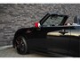 MINI John Cooper Works Cabrio 2.0 F1 Aut. | Navigatie | Schaalstoelen | H&K | Head-Up | Camera | 18"LM | Midnight Black