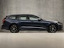 Volvo V60 2.0 B3 Sport 177Pk Automaat (APPLE CARPLAY, GROOT NAVI, STUUR/STOELVERWARMING, CAMERA, SPORTSTOELEN, TREKHAAK, LANE ASSIST, NIEUWSTAAT)