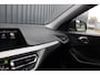 BMW 1-Serie (f40) 118i 136pk Executive Edition | Panoramisch dak | Live cockpit | Drive assistance