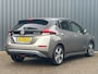 Nissan Leaf Electric 40kWh N-Connecta | SOH 90% I Stoelverwarming V+A I Stuurverwarming I Adaptieve Cruise I Navigatie I Camera I PDC V+A I Dodehoek I