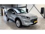 Ford Kuga 2.5 PHEV 225 pk Titanium | Trekhaak | Winter Pack | Adapt. cruise | Camera | El. a. klep | 100% dealer onderh.