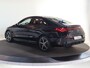 Mercedes-Benz CLA 200 Business Solution AMG 58 kWh | Panoramadak | Premium Pakket | Superscreen | Trekhaak | Head-Up |